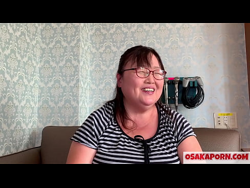 ❤️ La mare japonesa grassa ensenya les seves grans pits i gaudeix d'una joguina sexual. Una mare asiàtica de 51 anys parla de la seva experiència sexual. Yukiko 1 OSAKAPORN milf grassa ❤❌ Porno vk a nosaltres ☑